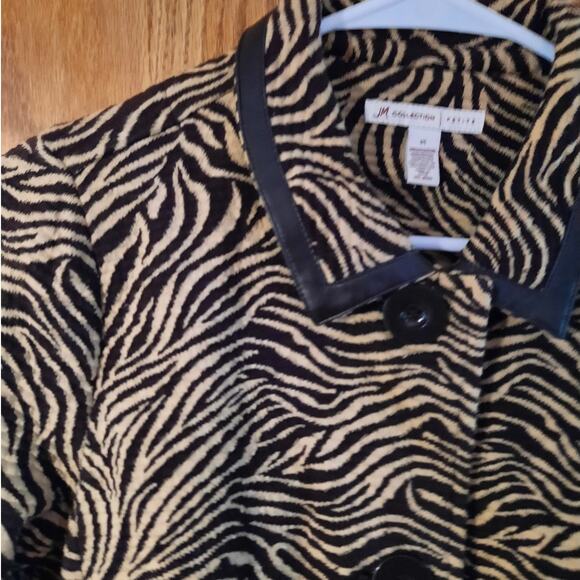 JM Collection Petite Zebra Print Cropped Jkt Blzr Workwear Sz M Neutral Graphic - Picture 7 of 10